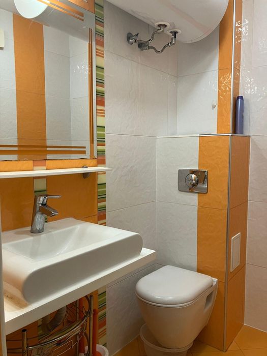 Дава се под наем Тристаен апартамент в Пловдив, Мараша - 85 кв.м за 747.66 € - Снимка #13