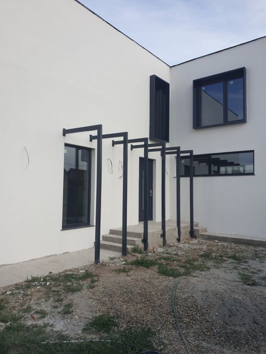 Casa de vanzare Cartierul Tineretului (teren inclus)