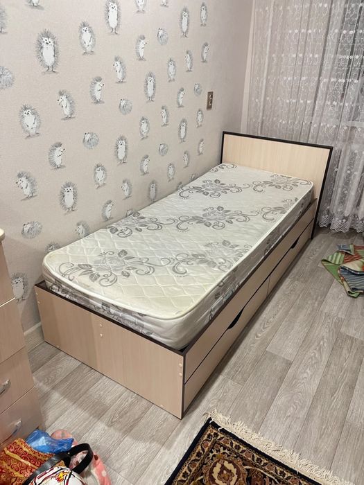 Продам кровать б/у