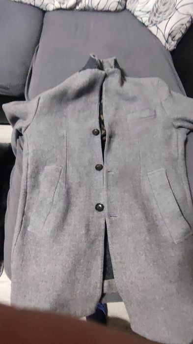 Чисто ново палто ,подарък ми но се оказа малко