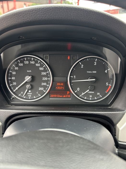 Se vinde BMW 318d automat