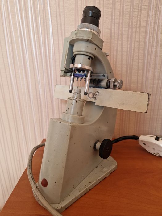 Продавам диоптромер