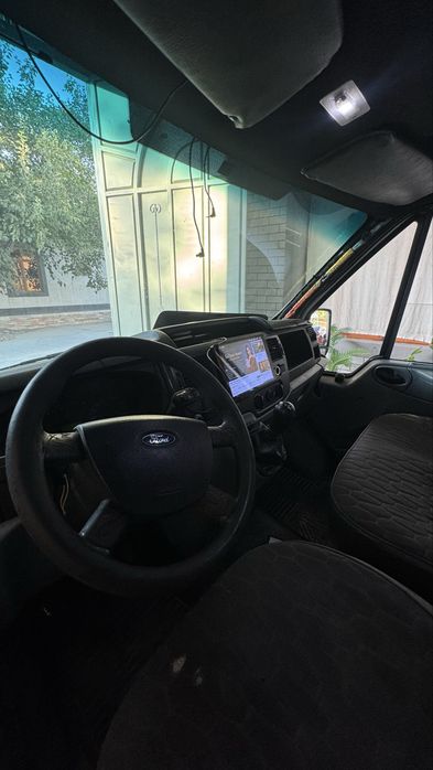 Ford transit gruzavoy