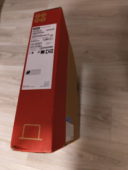 Sigilat Thinkpad E16 Gen 2 16" Ryzen 7535u/16Gb/512Ssd