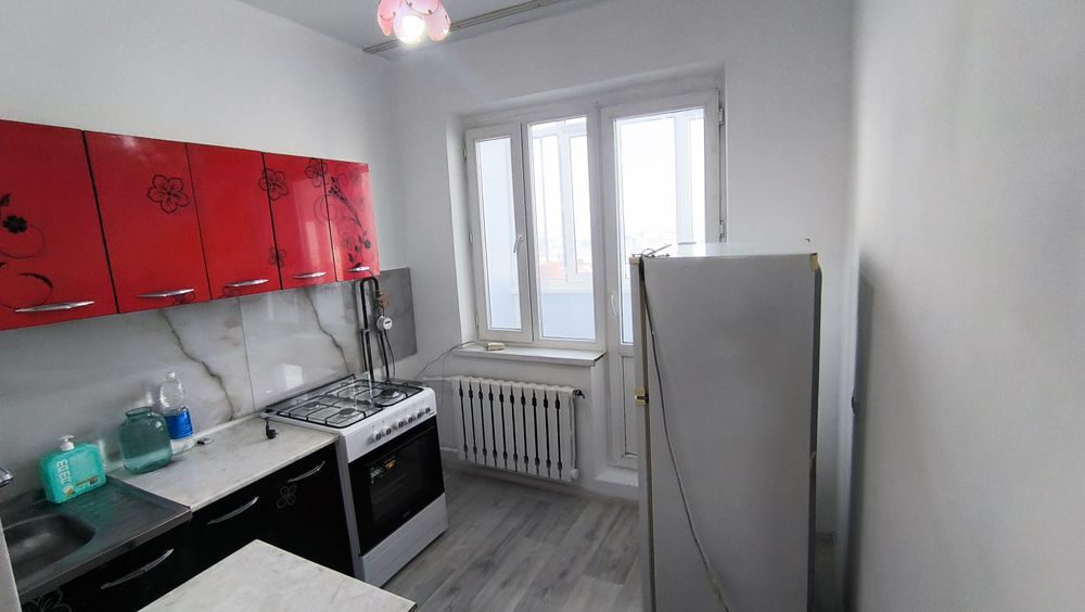 Продам квартиру 3-х комнатную