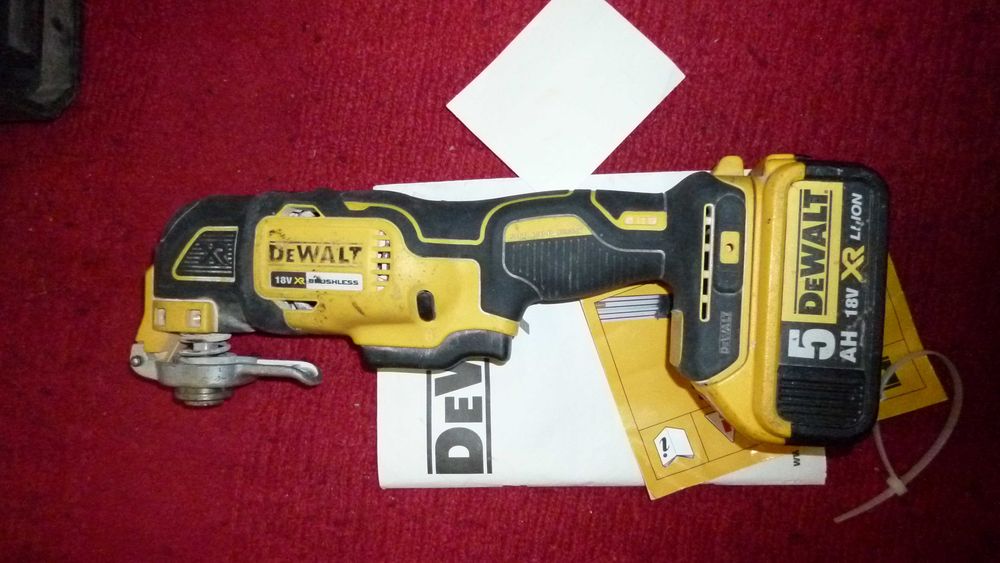 DeWalt DCS355 18V XR Brushless Акумулаторен мултифункционален инструмент