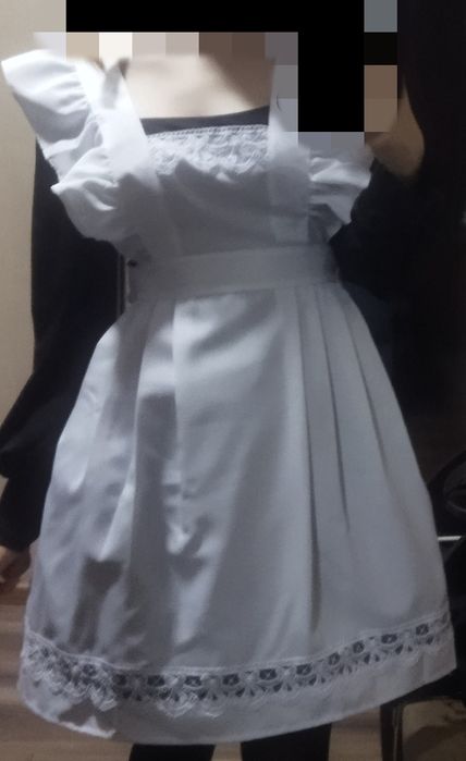 Школьный фартук.