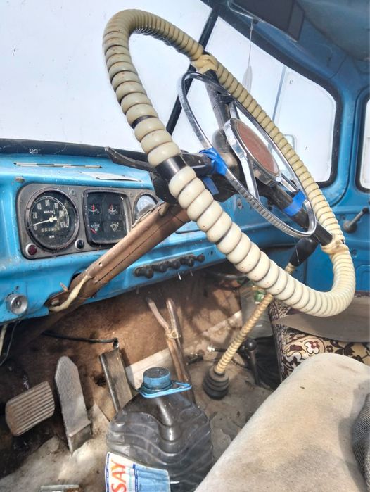 Продам Зил 130  ))