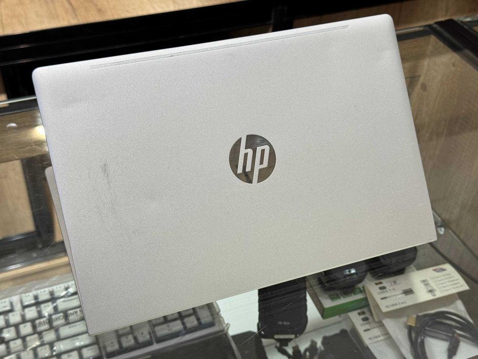 HP ProBook 440 G8 Core i5-1135G7 Ram 16 ssd 256