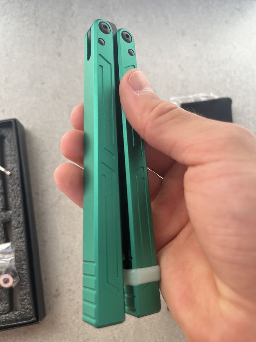 Balisong Butterfly trainer profesionist