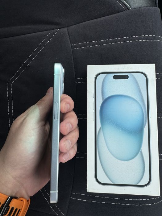 Продам IPhone 15 128 gb
