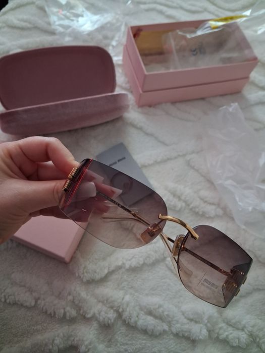 Ochelari de soare miu miu MU A51S