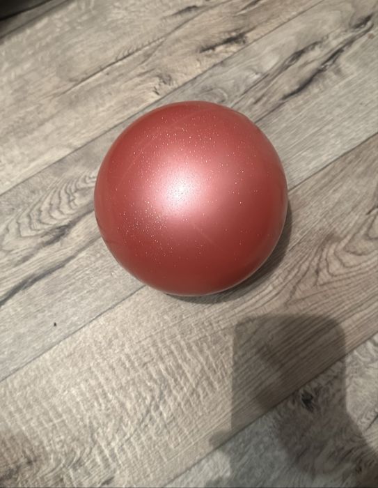 Продам инвентарь для гимнастики.