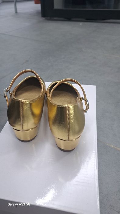 Туфли для танцев