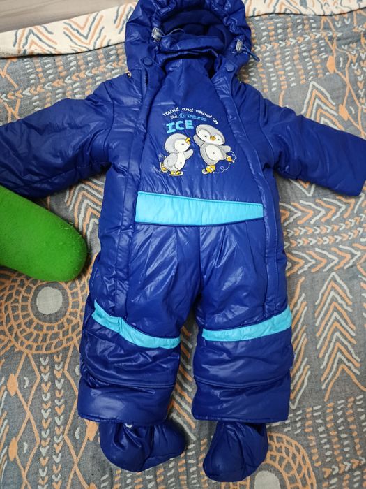 Продам детский зимний комбенезон