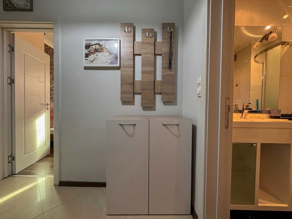 Дава се под наем Двустаен апартамент в Бургас, Възраждане - 70 кв.м за 459 € - Снимка #6