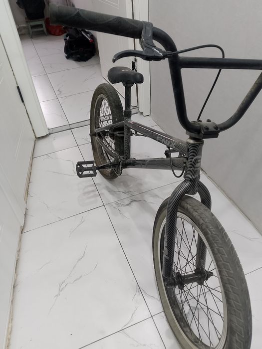 Продаётся Трюковый велосипед б/у в отличном состоянии