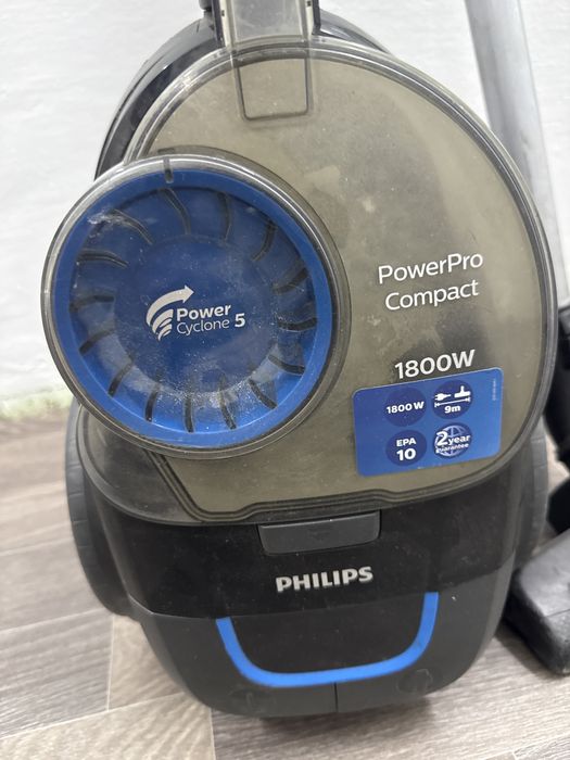 Продам пылесос Phillips недорого!