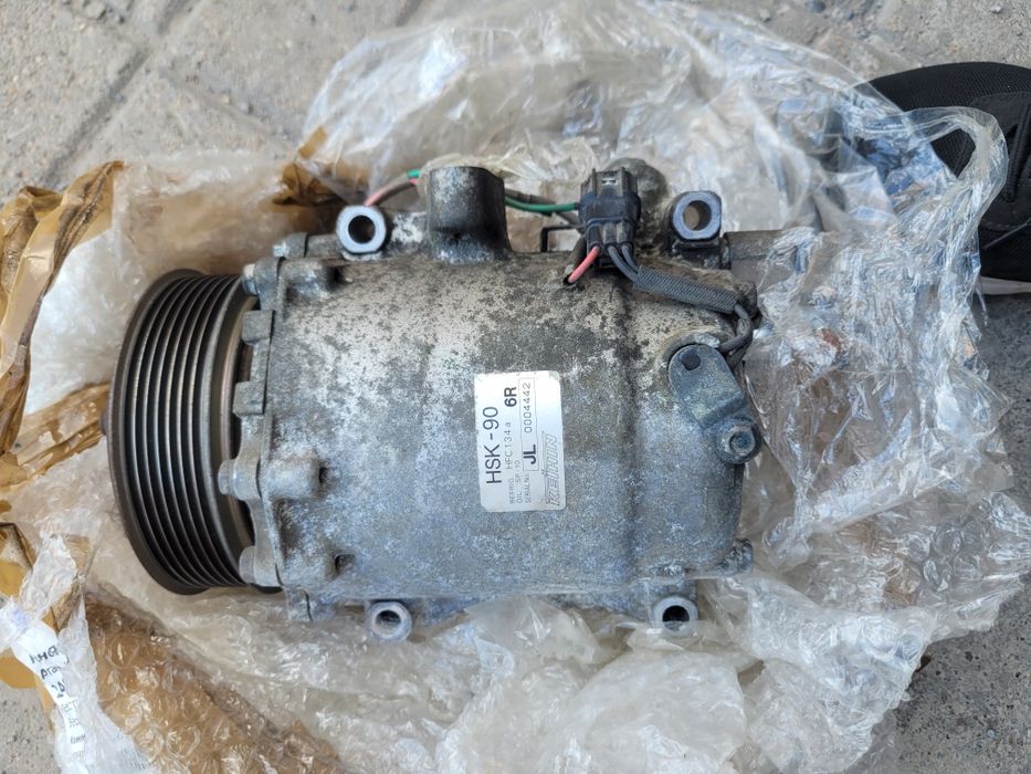 Компрессор кондиционера Honda accord 8
