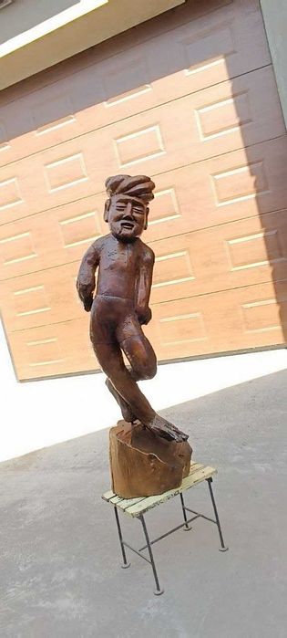 Продаётся  статуя