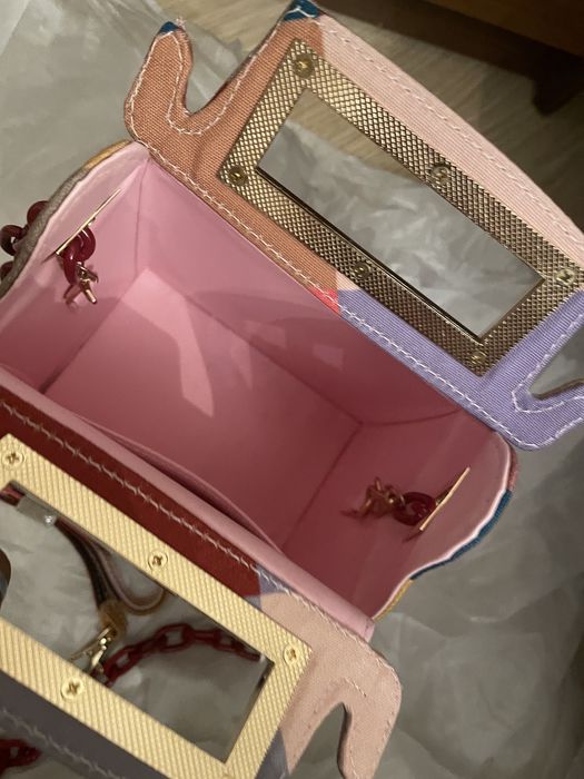 Продам женскую сумочку!