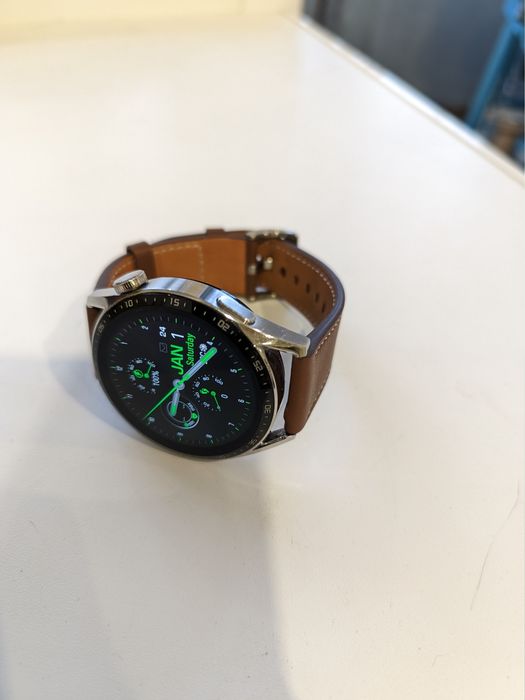 Смарт-часы Huawei Watch GT3 - в идеальном состоянии