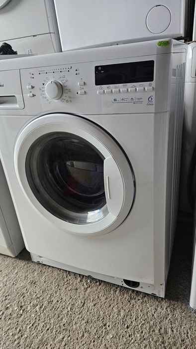 Vând mașină de spălat rufe