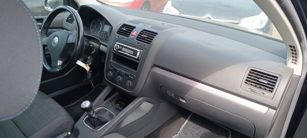 Volkswagen Golf V 1.4/1.6FSI. 1.9/2.0TDi (2004-2009) +2вр. на части