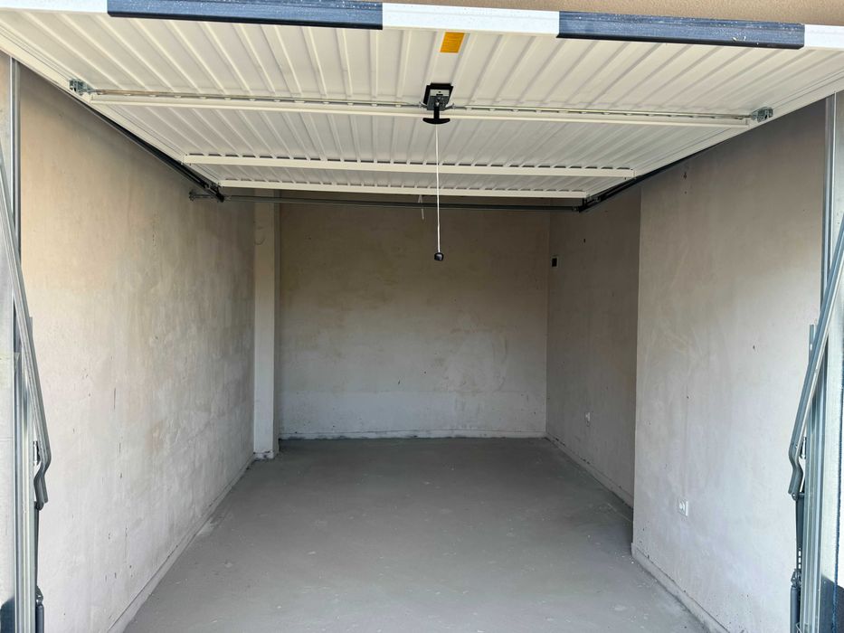 Продава се Гараж / Паркомясто в Търговище, Вароша - 27 кв.м за 756 €/кв.м - Снимка #2