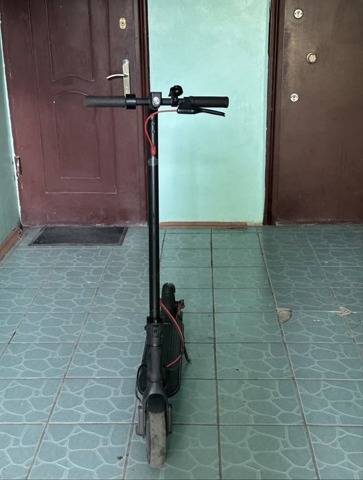 электросамокат Xiaomi M365 Pro