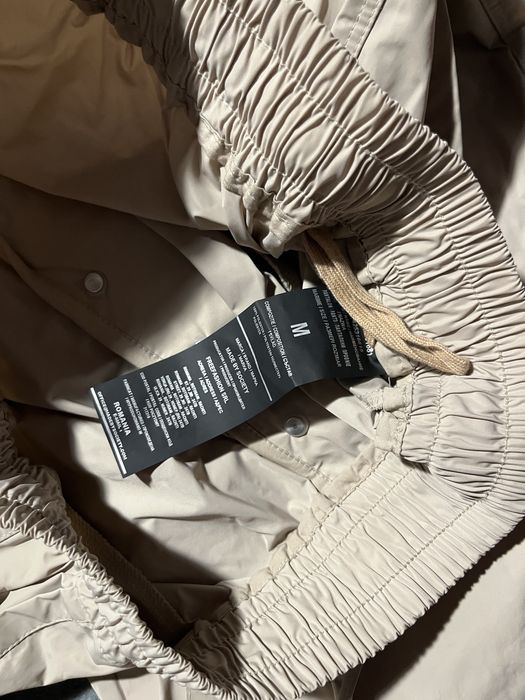 Pantaloni Made By Society