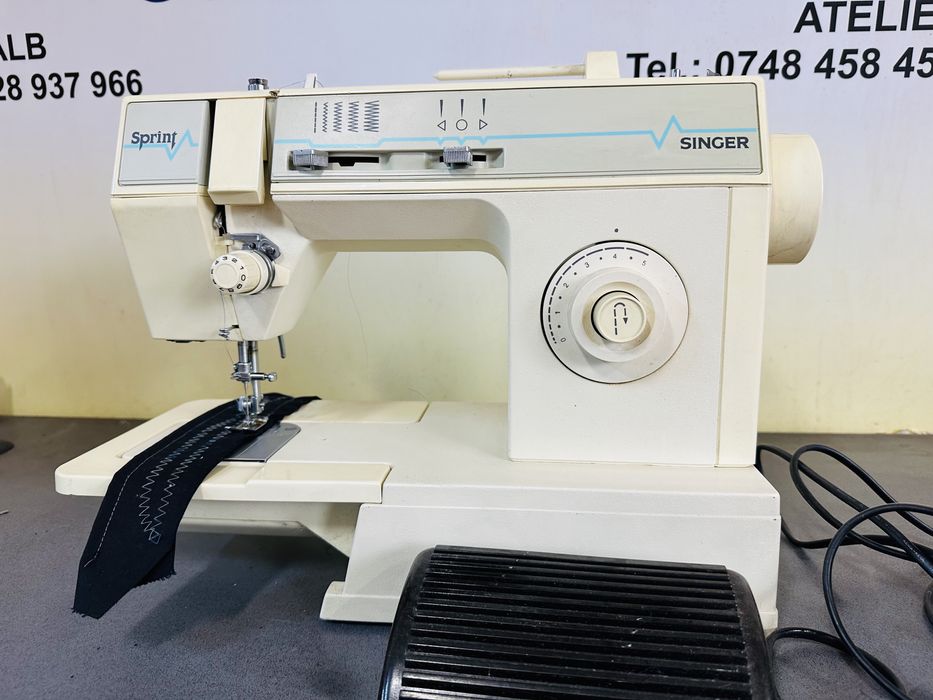 Masina de cusut Singer sprinț