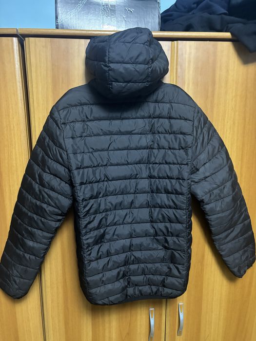 Geaca neagra unisex marimea S