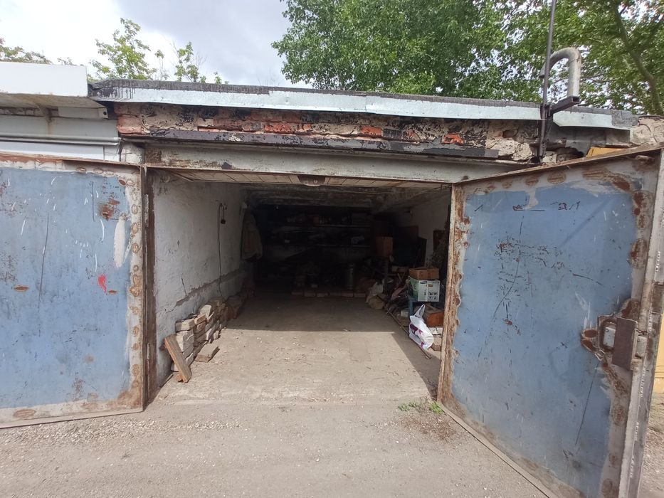 Продам капитальный гараж с погребом