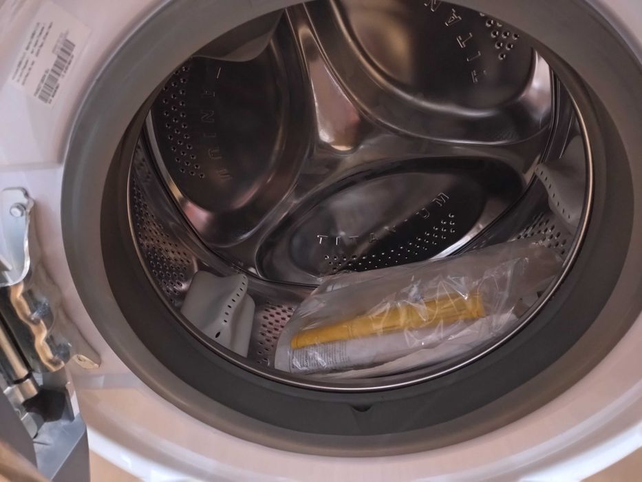 Пералня Whirlpool 45 см