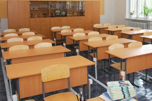 Школьная парта + стул!