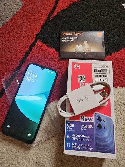 Redmi 15c varianta 8 giga ram cu 256 GB