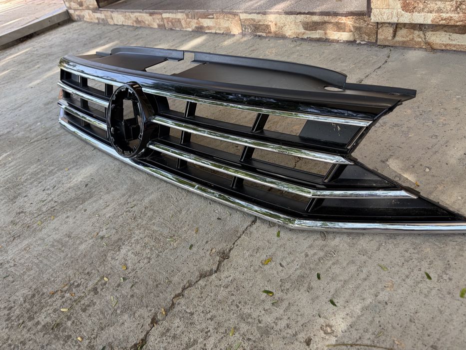 Grila radiator Vw Passat B8 Facelift 2021