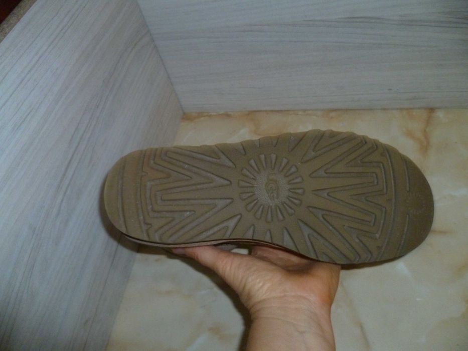 UGG оригинални ботуши №38