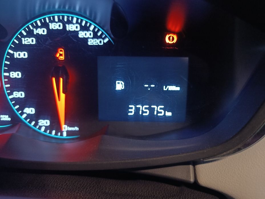 Tracker 1 sotiladi 2019-yil