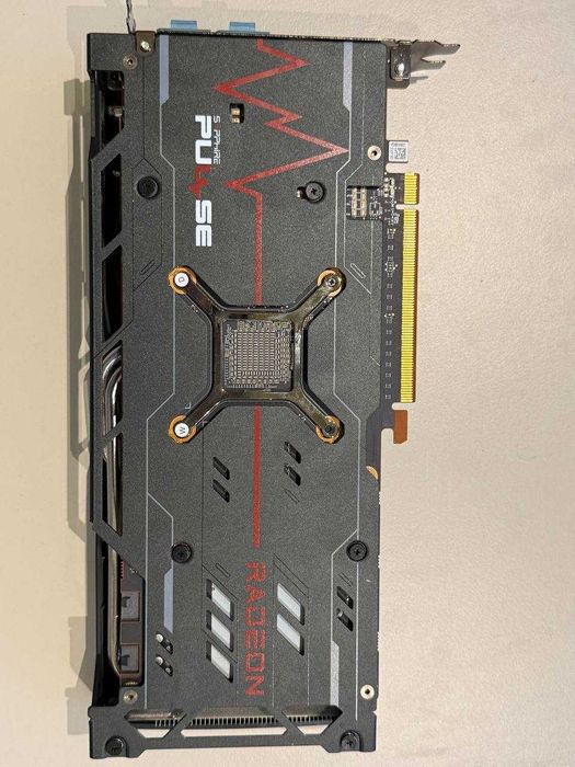 Видеокарта Sapphire PULSE AMD Radeon RX 6700 XT 12GB — Перфектно състояние!