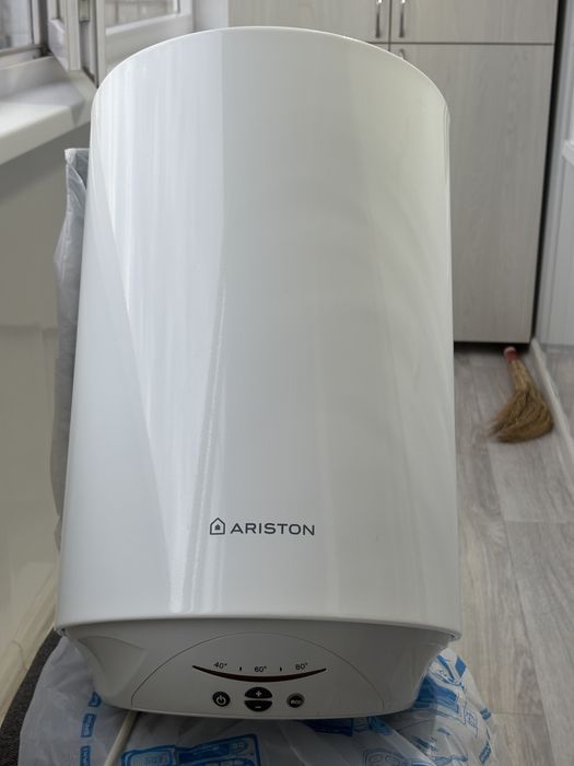 Продам водонагреватель