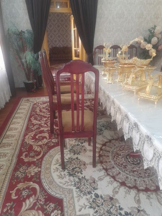 Продается стулья для гостиной, Стул сотилади