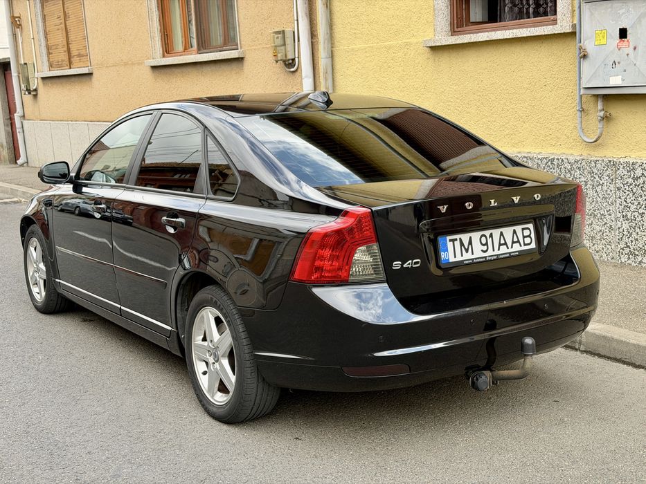 Vand Volvo s40 din 2009