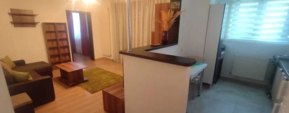 Дава се под наем Двустаен апартамент в Пловдив, Коматево - 60 кв.м за 280.5 € - Снимка #1