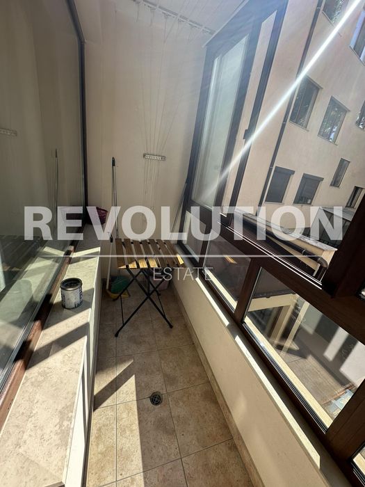 Дава се под наем Двустаен апартамент в Варна, Гръцка махала - 70 кв.м за 750 € - Снимка #7