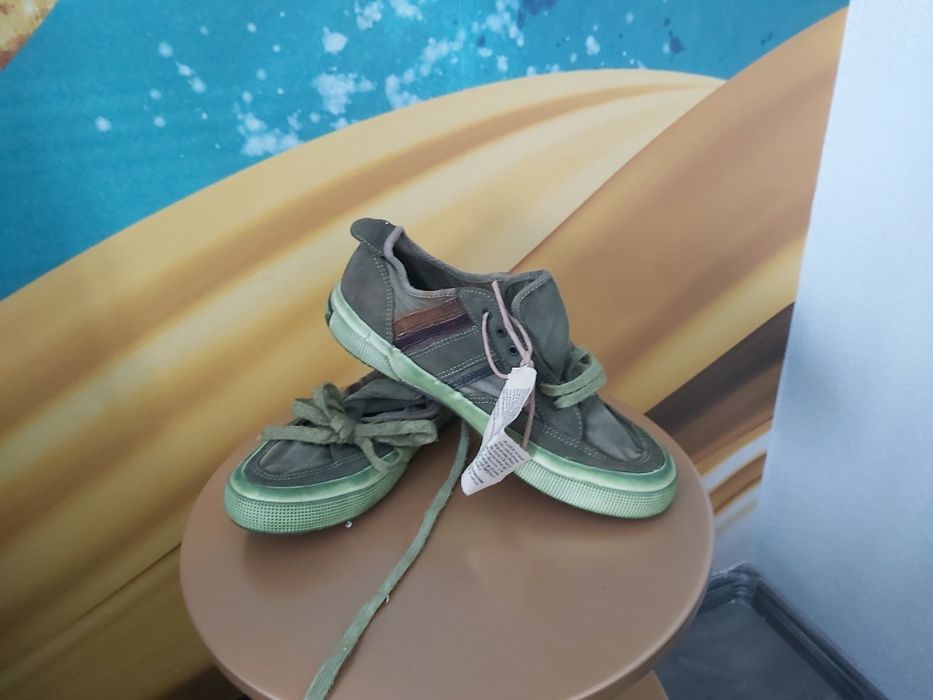 Tenisi cu piele vita Superga