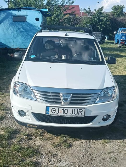 Vând Dacia Logan an 2012