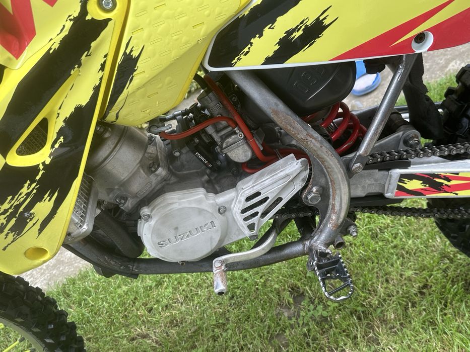 Suzuki Rm 85 2010(nu yamaha ktm husqwarna beta sherco gas gas honda husaberg tm racing kxd)