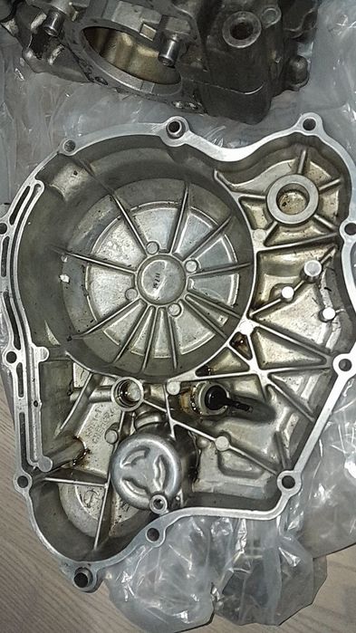 Piese yamaha yzf r125 sub prețul pieței